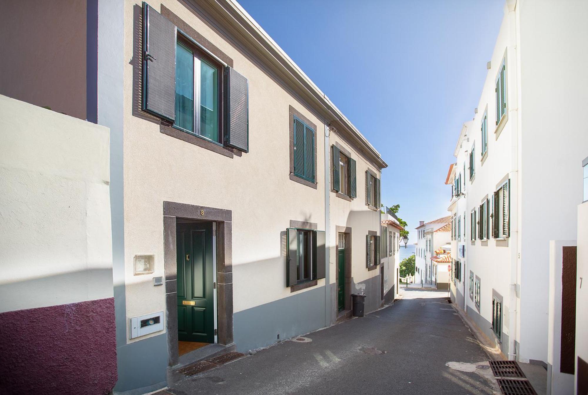 Old Town House By Real Vision Villa ฟุงชาล ภายนอก รูปภาพ